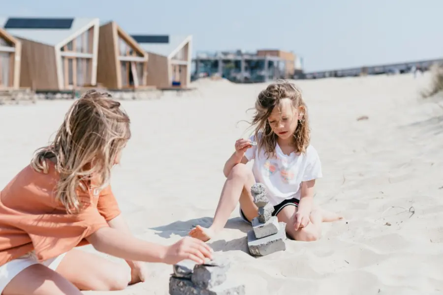 22 04zeelandbreezandcabin 4610