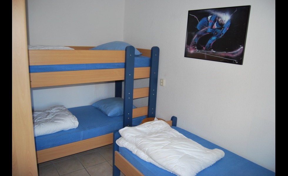 09.jpg